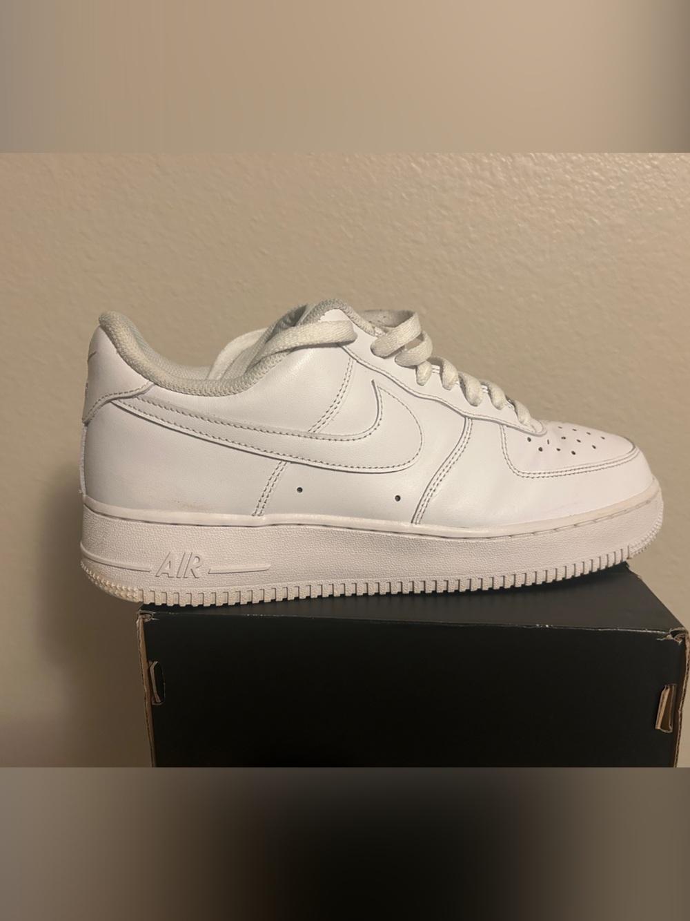 Nike White Low-Top Leather Sneakers